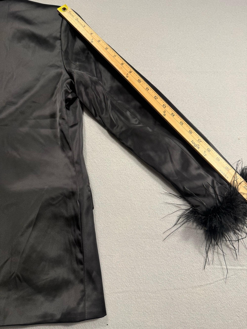 Sincerly Jules Small Black Satin Blazer Feather Cuffs Holiday New Years Party - Picture 10 of 10